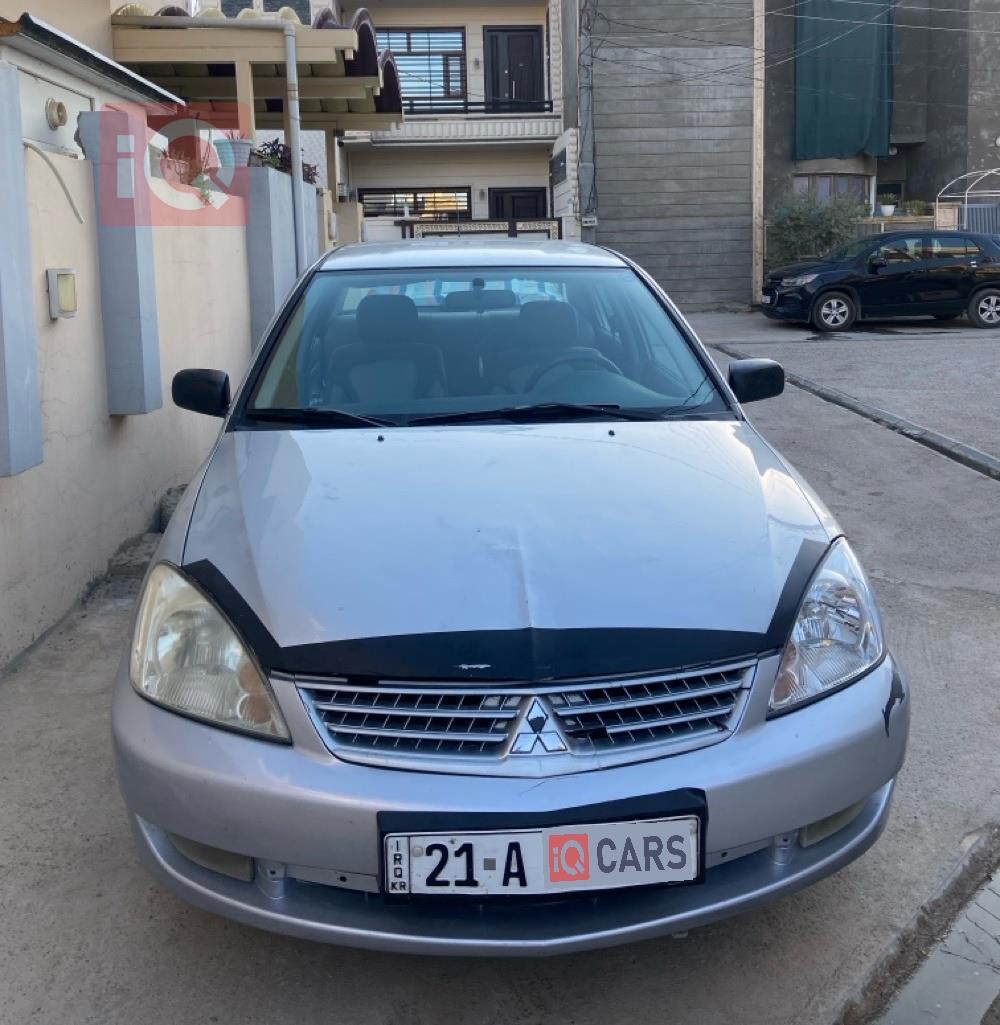 ميتسوبيشي لانسر